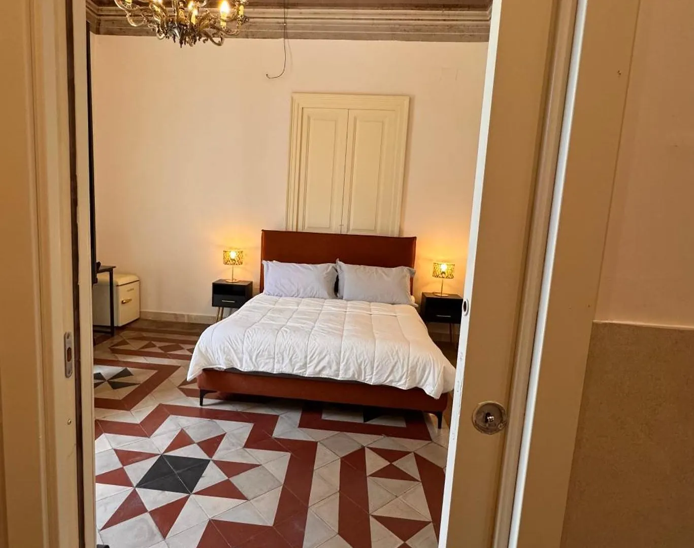 ベッド・アンド・ブレックファスト Dimore Del Plebiscito B&B カターニア イタリア