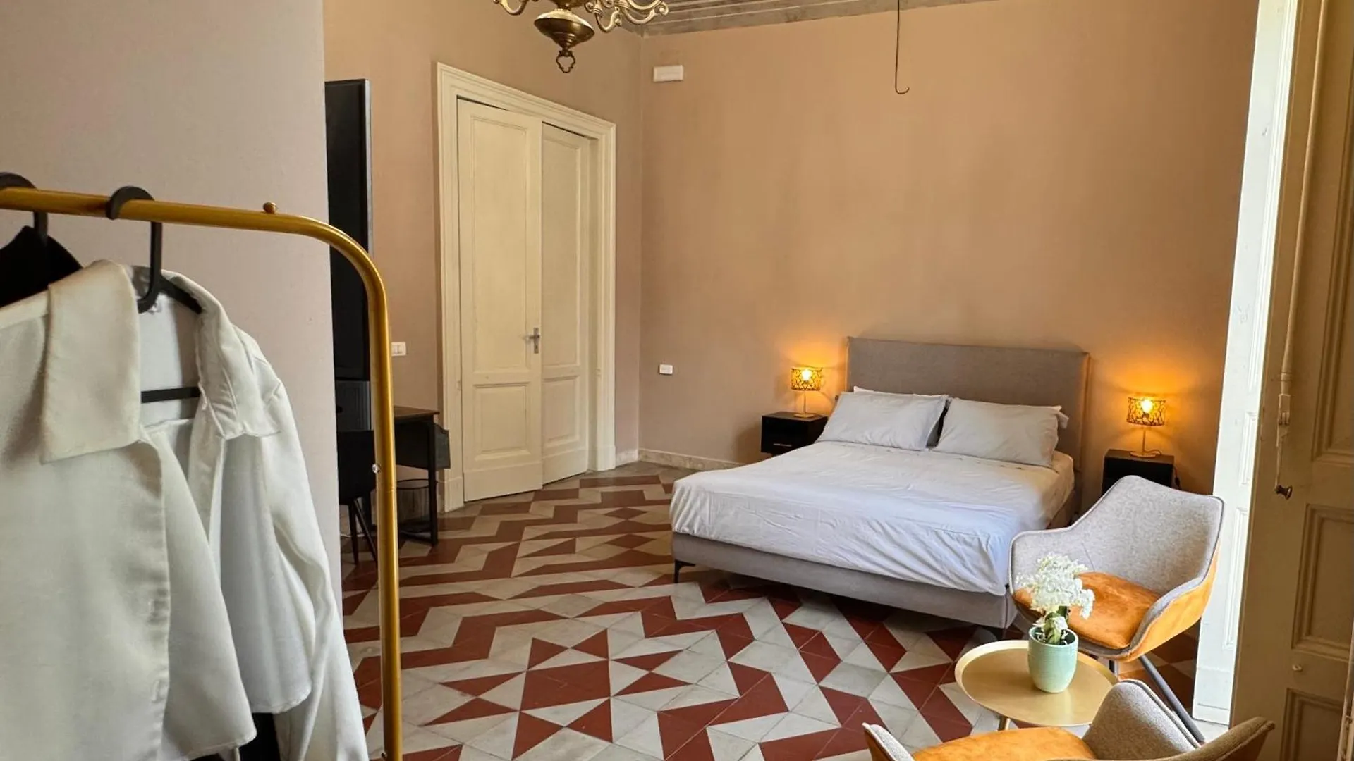 Dimore Del Plebiscito B&B カターニア ベッド・アンド・ブレックファスト